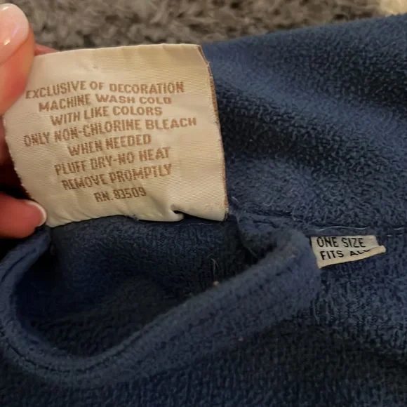 One size fits all blue fleece robe - Picture 6 of 9